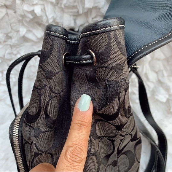 ❗️SOLD❗️Coach black backpack with C logo🎒 - Picture 7 of 8